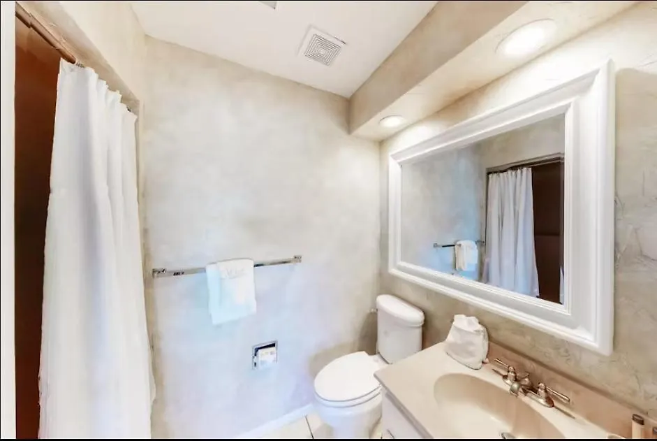 Green Reef # 4 Gorgeous Beachfront Townhome Sleeps 8 Destin 0*,  United States