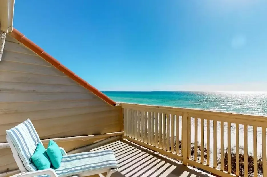 Holiday home Green Reef # 4 Gorgeous Beachfront Townhome Sleeps 8 Destin United States